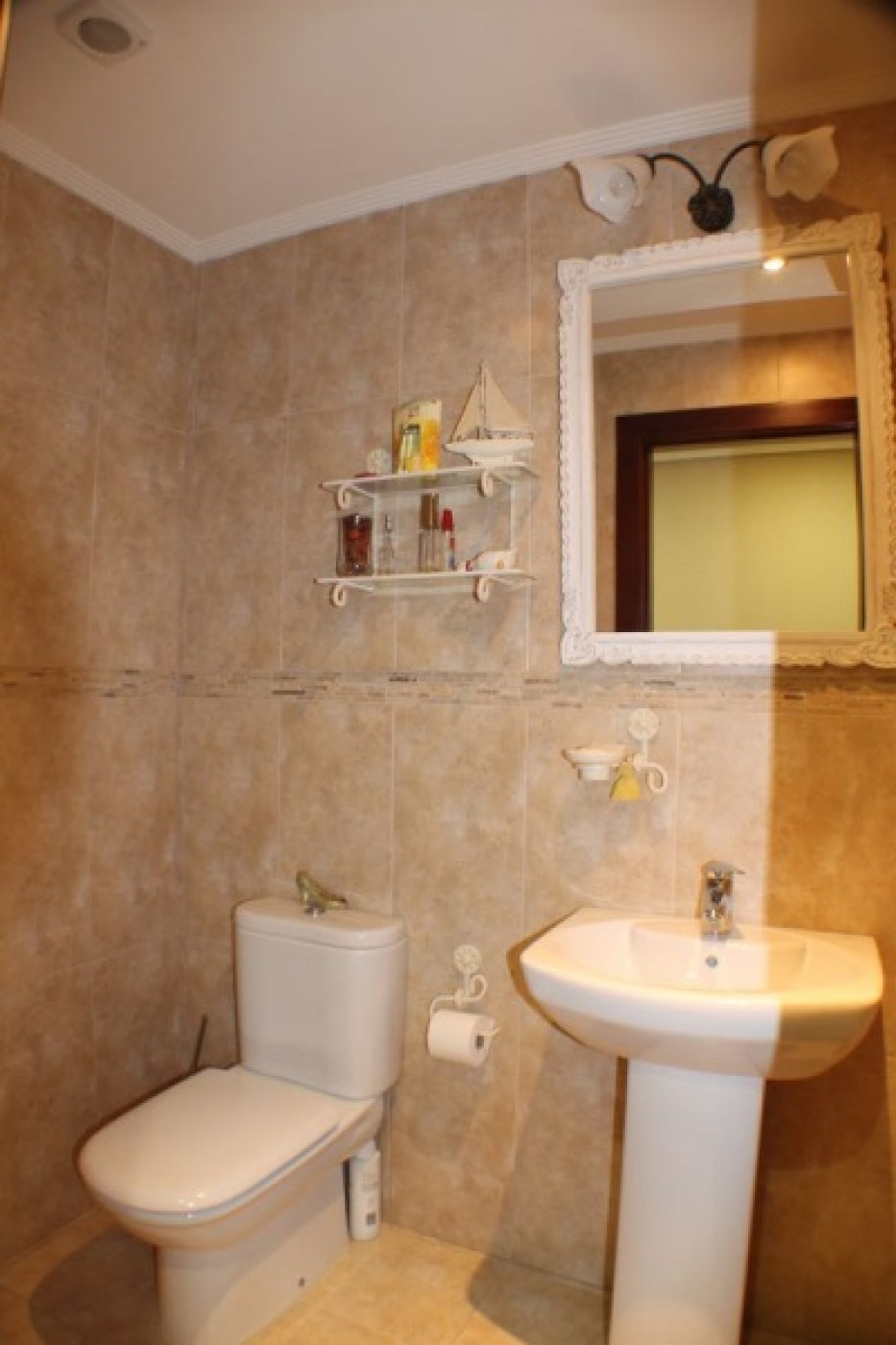 6 Bed Townhouse for sale in Lalfás Del Pi Costa Blanca, Alicante, Spain