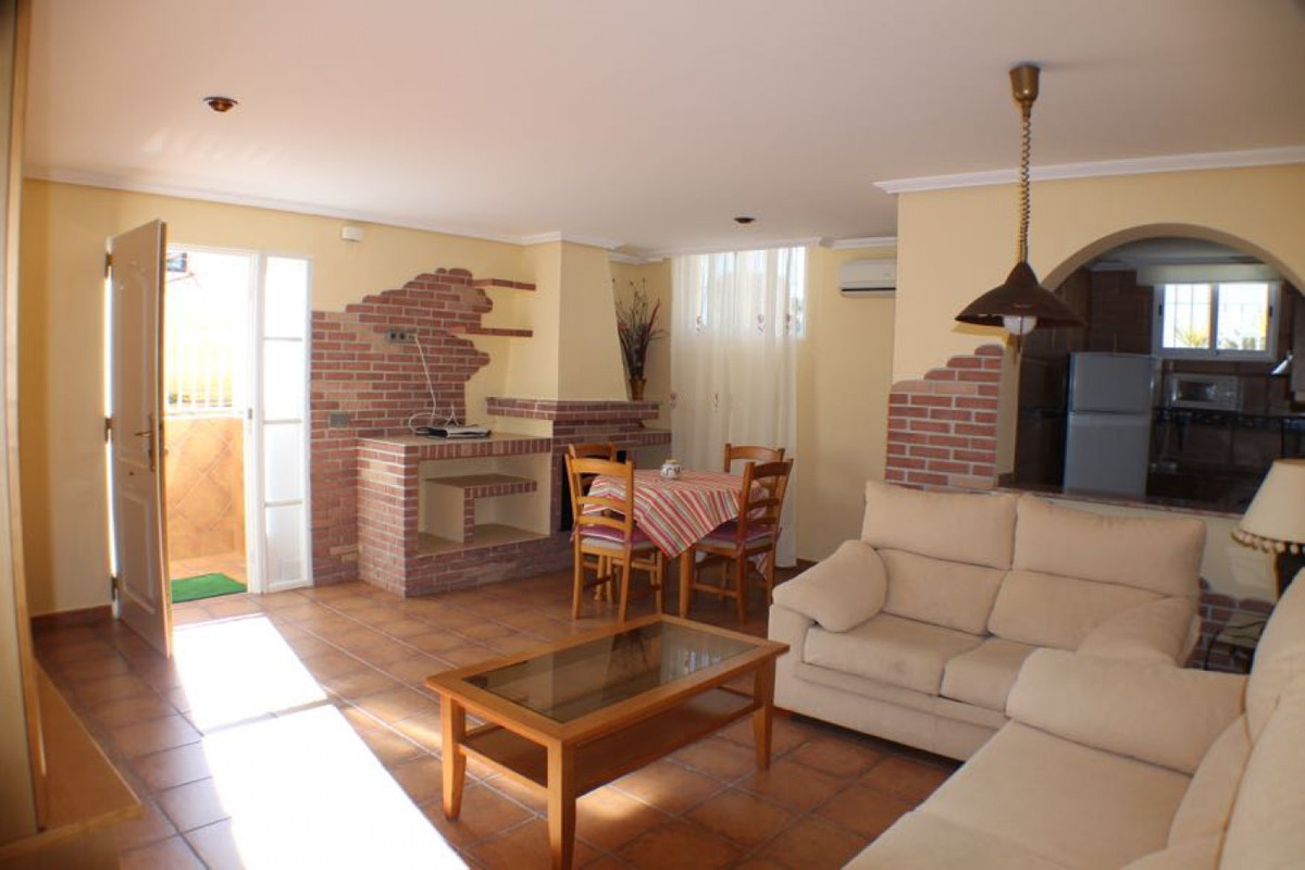 6 Bed Townhouse for sale in Lalfás Del Pi Costa Blanca, Alicante, Spain