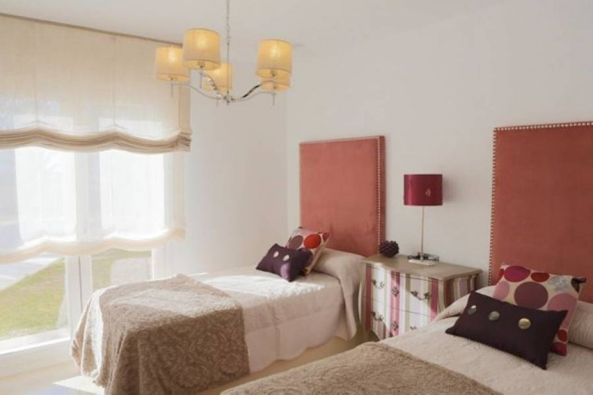 4 Bed Townhouse for sale in Alicante Costa Blanca, Alicante, Spain