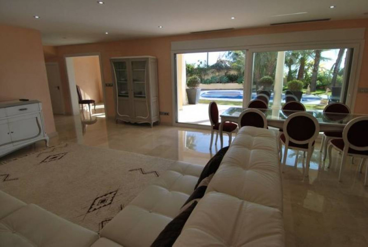 4 Bed Townhouse for sale in Alicante Costa Blanca, Alicante, Spain