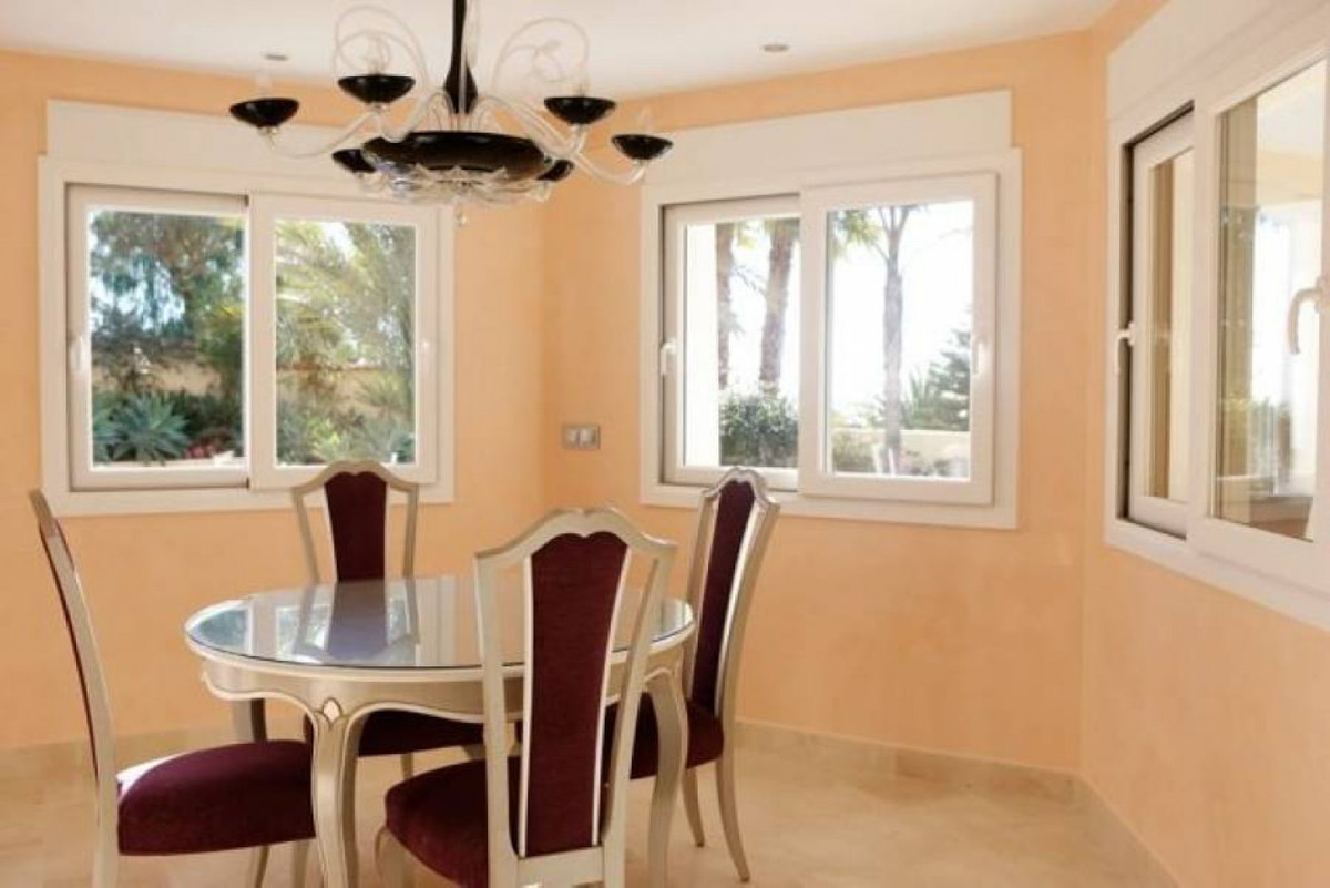 4 Bed Townhouse for sale in Alicante Costa Blanca, Alicante, Spain