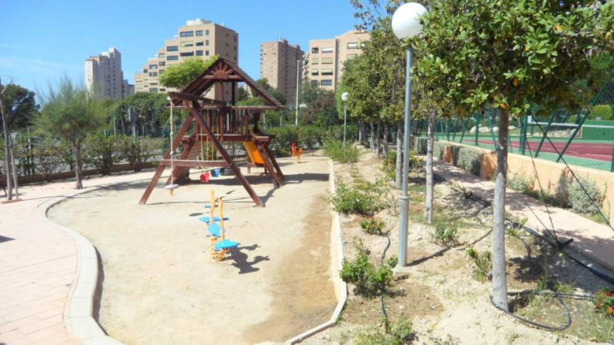 Se vende Apartamento Planta Media de 1 dormitorios en Costa Blanca, Alicante, España