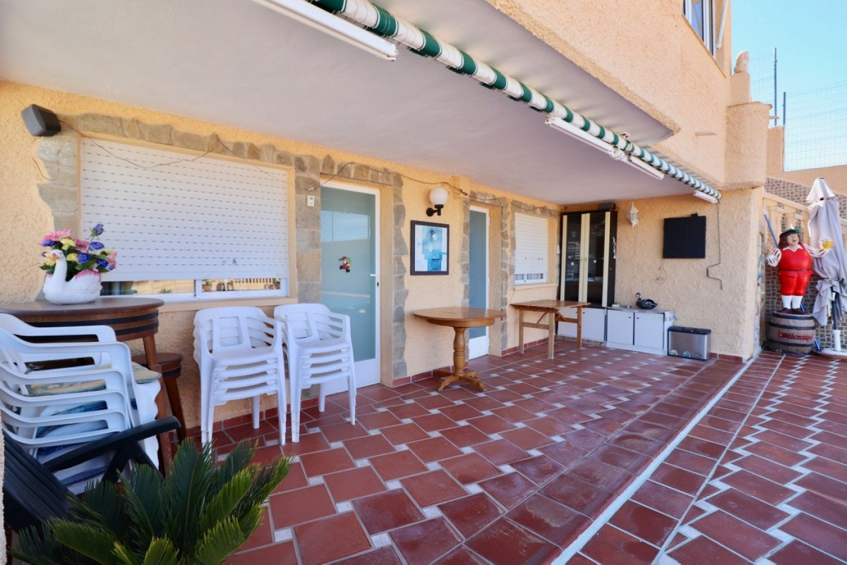 7 Bed Townhouse for sale in Benidorm Costa Blanca, Alicante, Spain