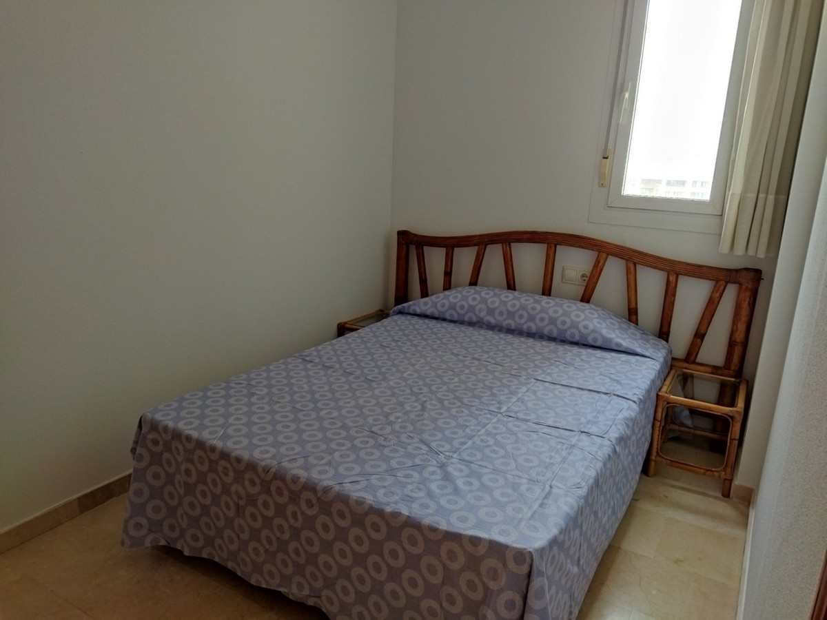 Se vende Apartamento Planta Media de 3 dormitorios en Costa Blanca, Alicante, España