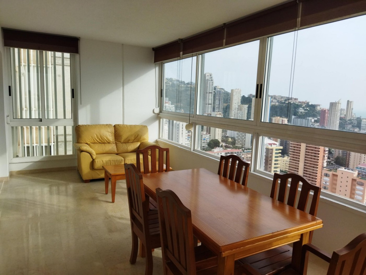 Se vende Apartamento Planta Media de 3 dormitorios en Costa Blanca, Alicante, España
