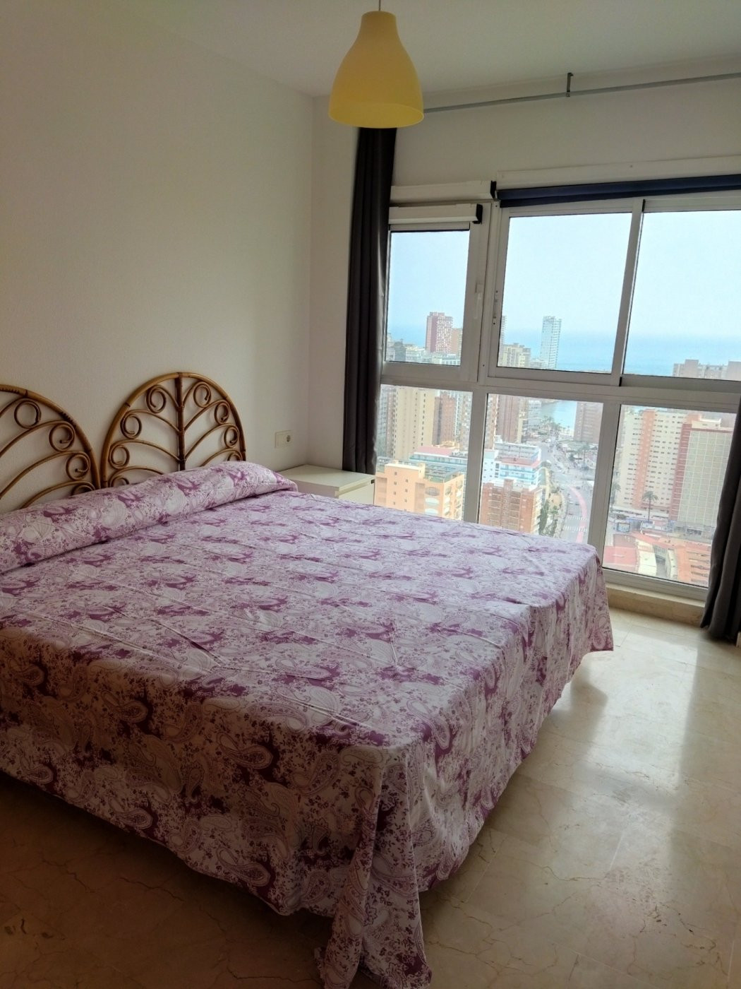 Se vende Apartamento Planta Media de 3 dormitorios en Costa Blanca, Alicante, España