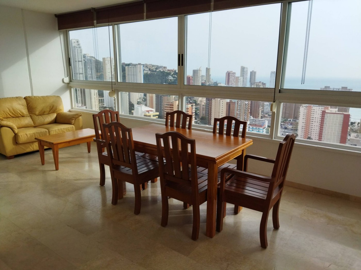 Se vende Apartamento Planta Media de 3 dormitorios en Costa Blanca, Alicante, España