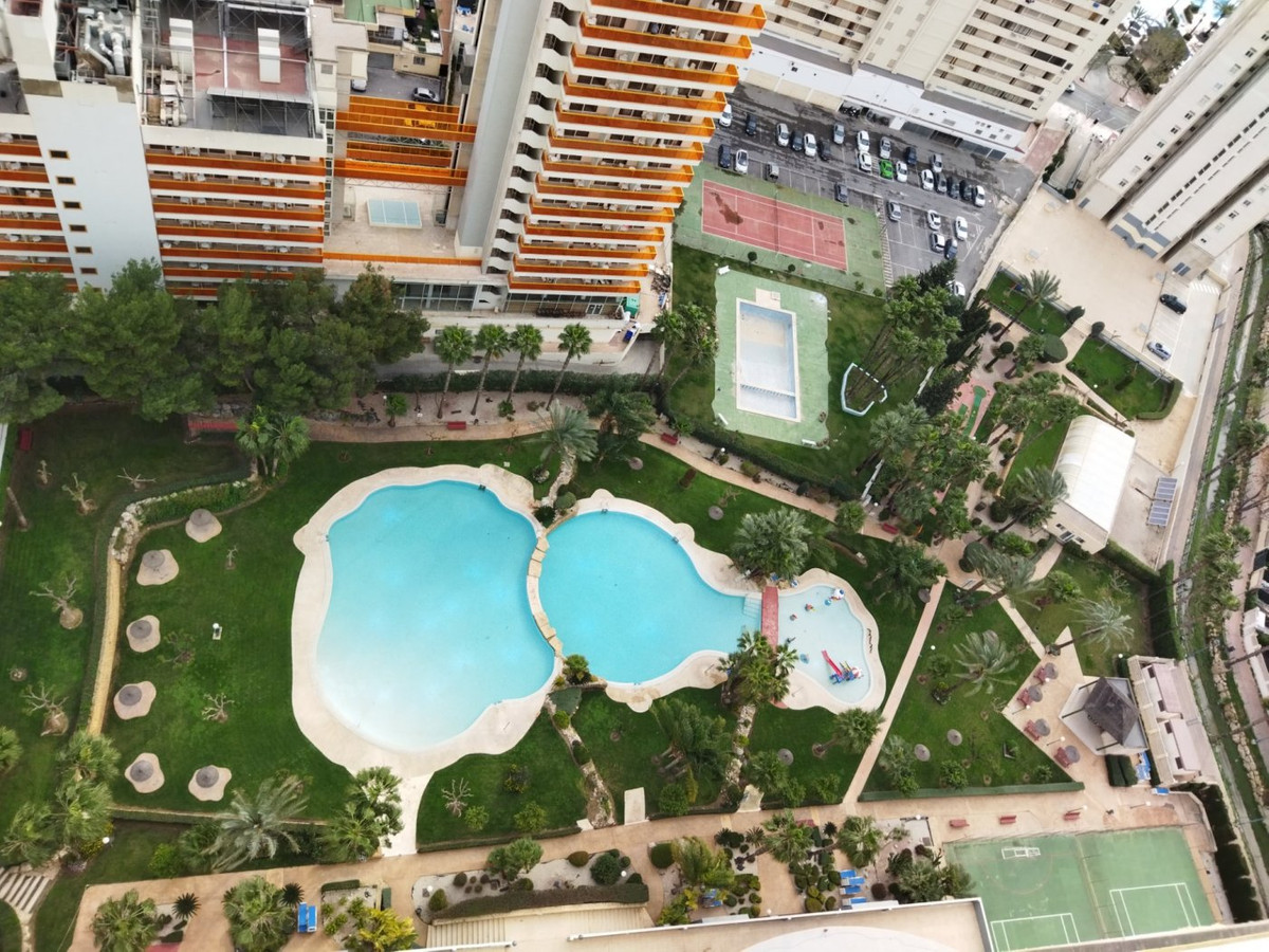 Se vende Apartamento Planta Media de 3 dormitorios en Costa Blanca, Alicante, España