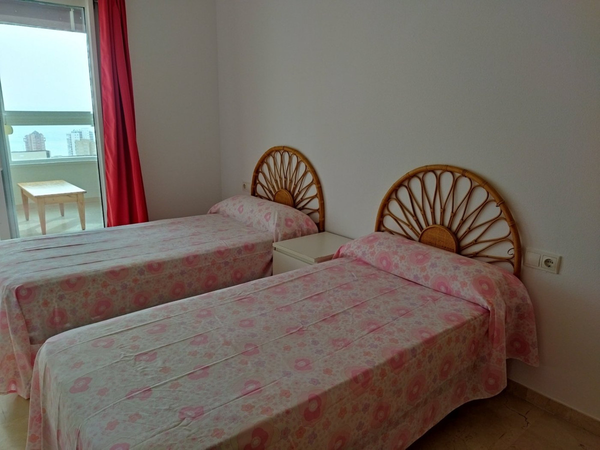 Se vende Apartamento Planta Media de 3 dormitorios en Costa Blanca, Alicante, España