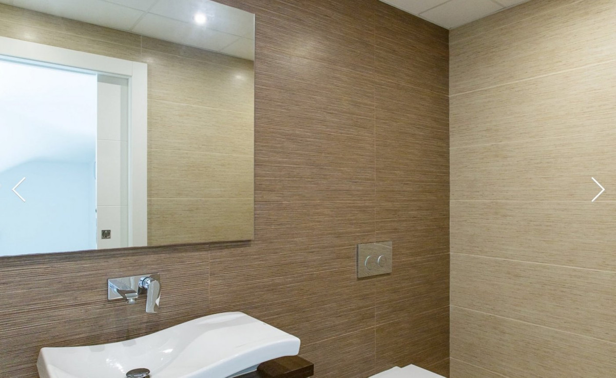 Se vende Villa - Chalet de 4 dormitorios en Costa Blanca, Alicante, España