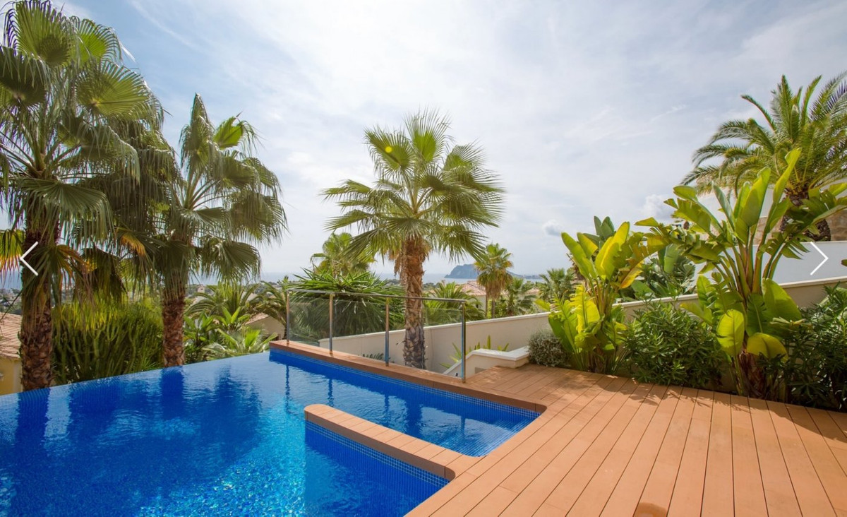 Se vende Villa - Chalet de 4 dormitorios en Costa Blanca, Alicante, España