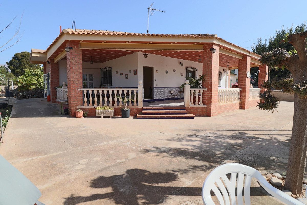 2 Bed Townhouse for sale in Benidorm Costa Blanca, Alicante, Spain