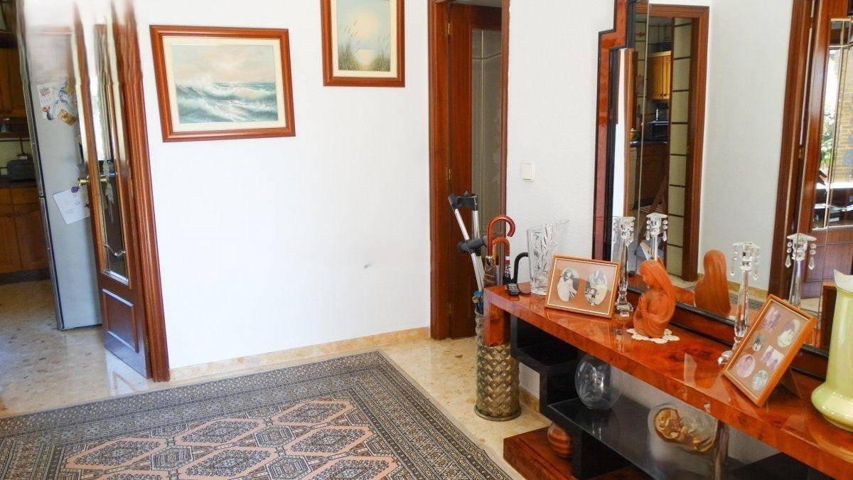 Se vende Villa - Chalet de 4 dormitorios en Costa Blanca, Alicante, España