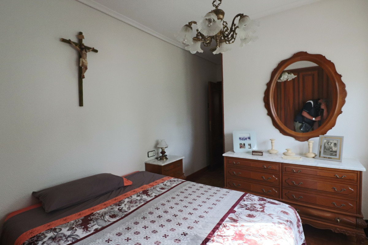 Se vende Villa - Chalet de 6 dormitorios en Costa Blanca, Alicante, España