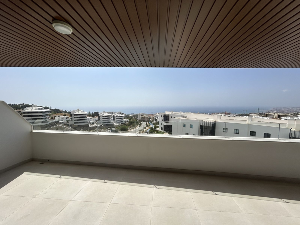 3 Bed Apartment for sale in Torreblanca Costa Del Sol, Málaga, Spain