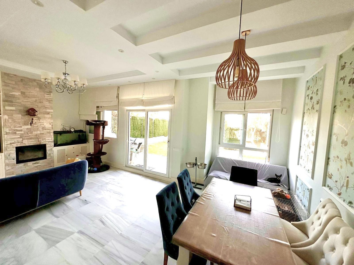 3 Bed Townhouse for sale in Benalmadena Costa Costa Del Sol, Málaga, Spain