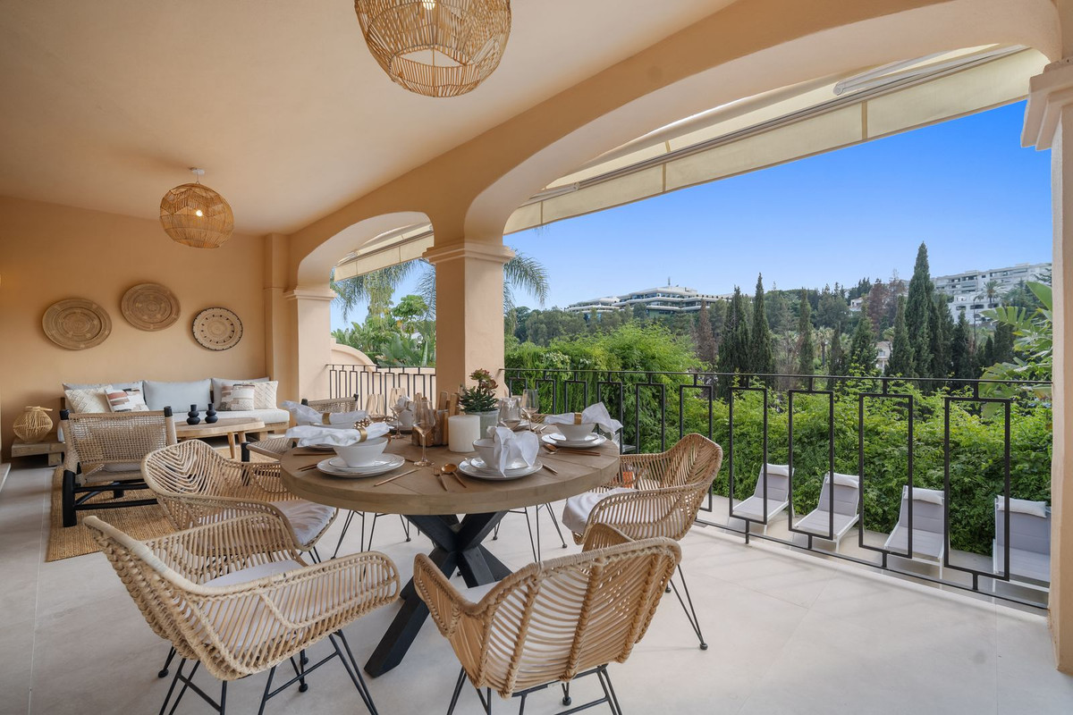 5 Bed Townhouse for sale in Puerto Banús Costa Del Sol, Málaga, Spain