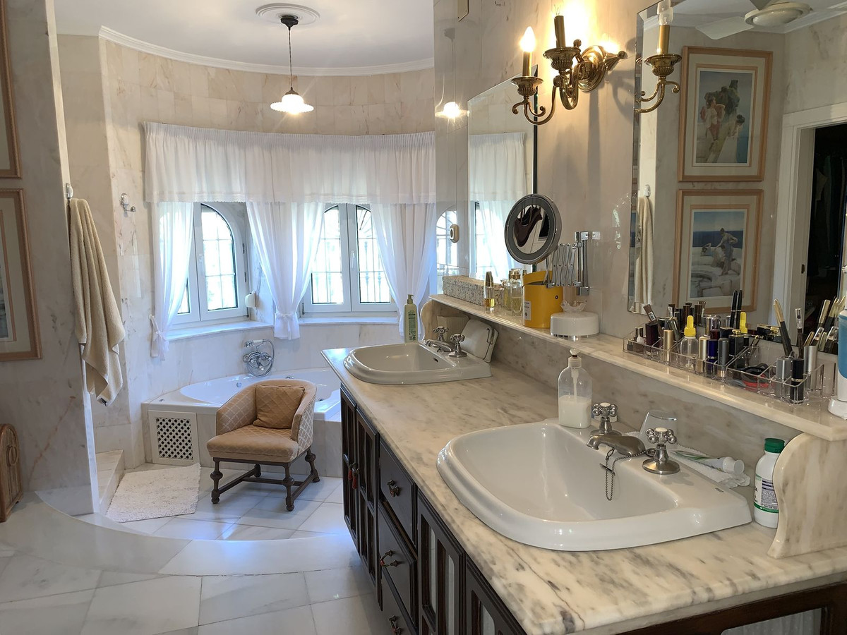 5 Bed Townhouse for sale in Guadalmar Málaga Ciudad, Málaga, Spain