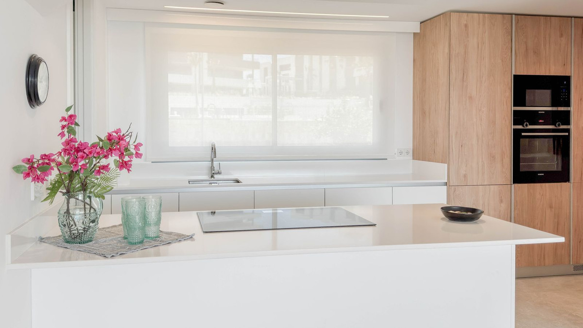 3 Bed Apartment for sale in Marbella Costa Del Sol, Málaga, Spain