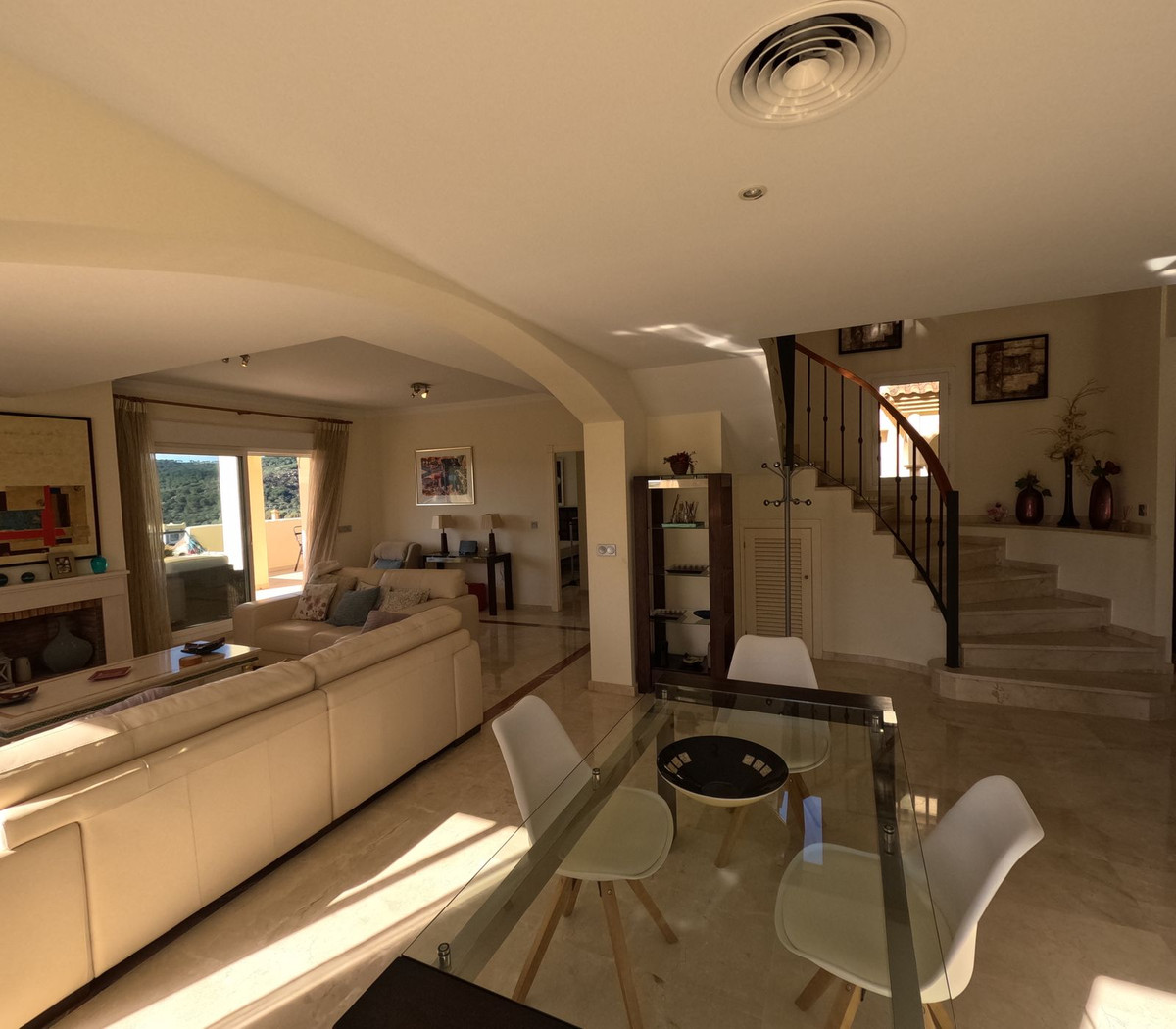 Se vende Ático Dúplex de 3 dormitorios en Costa Del Sol, Cadiz, España