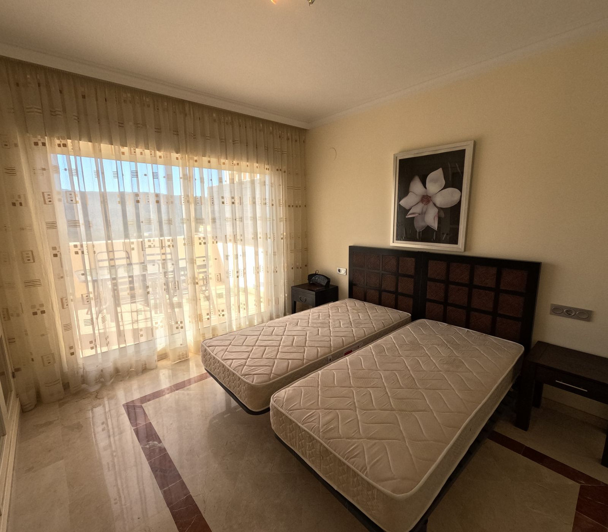 Se vende Ático Dúplex de 3 dormitorios en Costa Del Sol, Cadiz, España