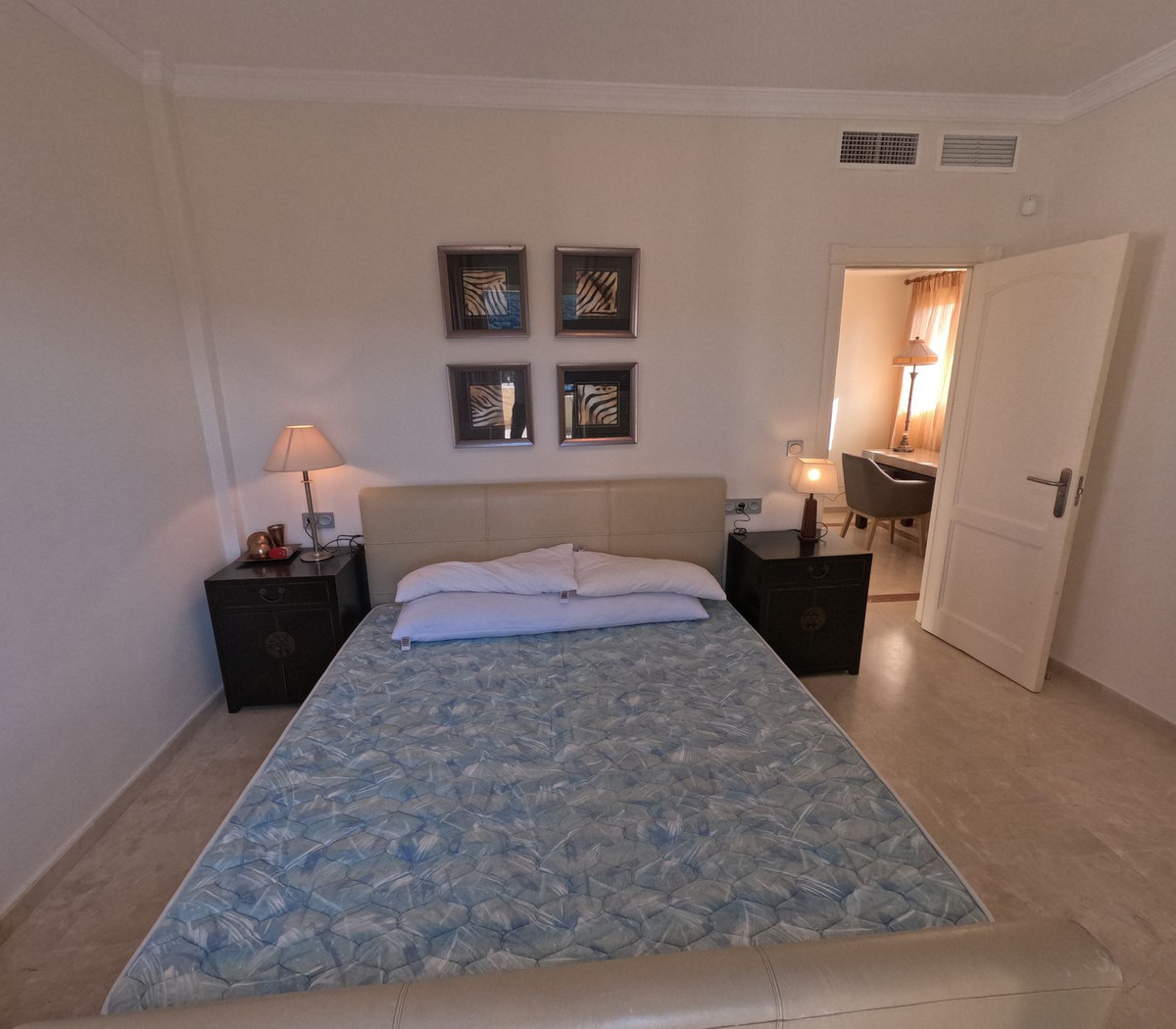 Se vende Ático Dúplex de 3 dormitorios en Costa Del Sol, Cadiz, España