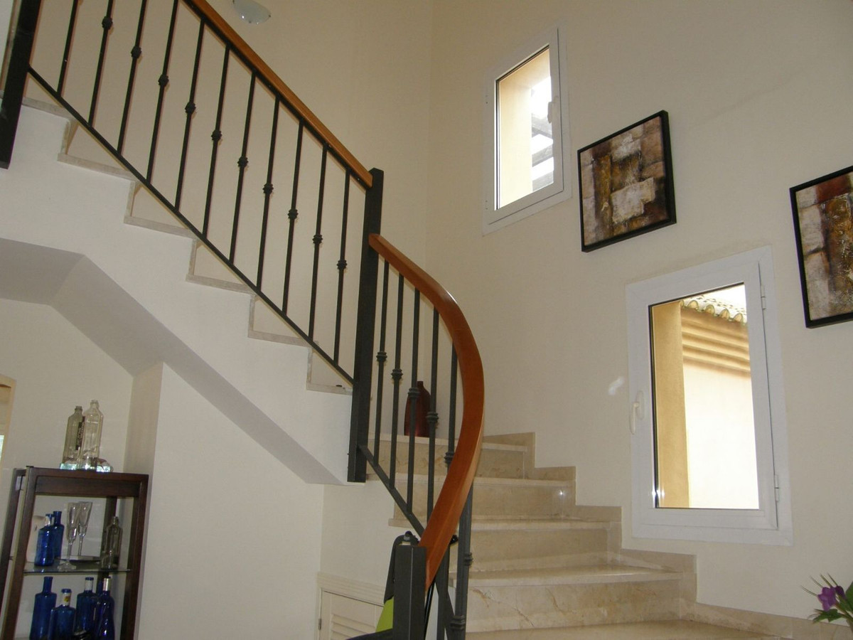Se vende Ático Dúplex de 3 dormitorios en Costa Del Sol, Cadiz, España