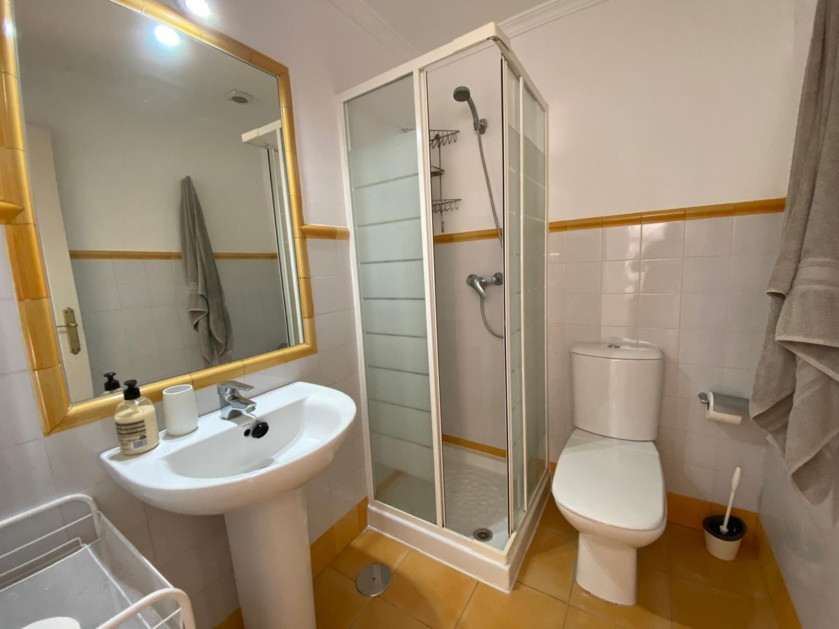 2 Bed Apartment for sale in Bel Air Costa Del Sol, Málaga, Spain