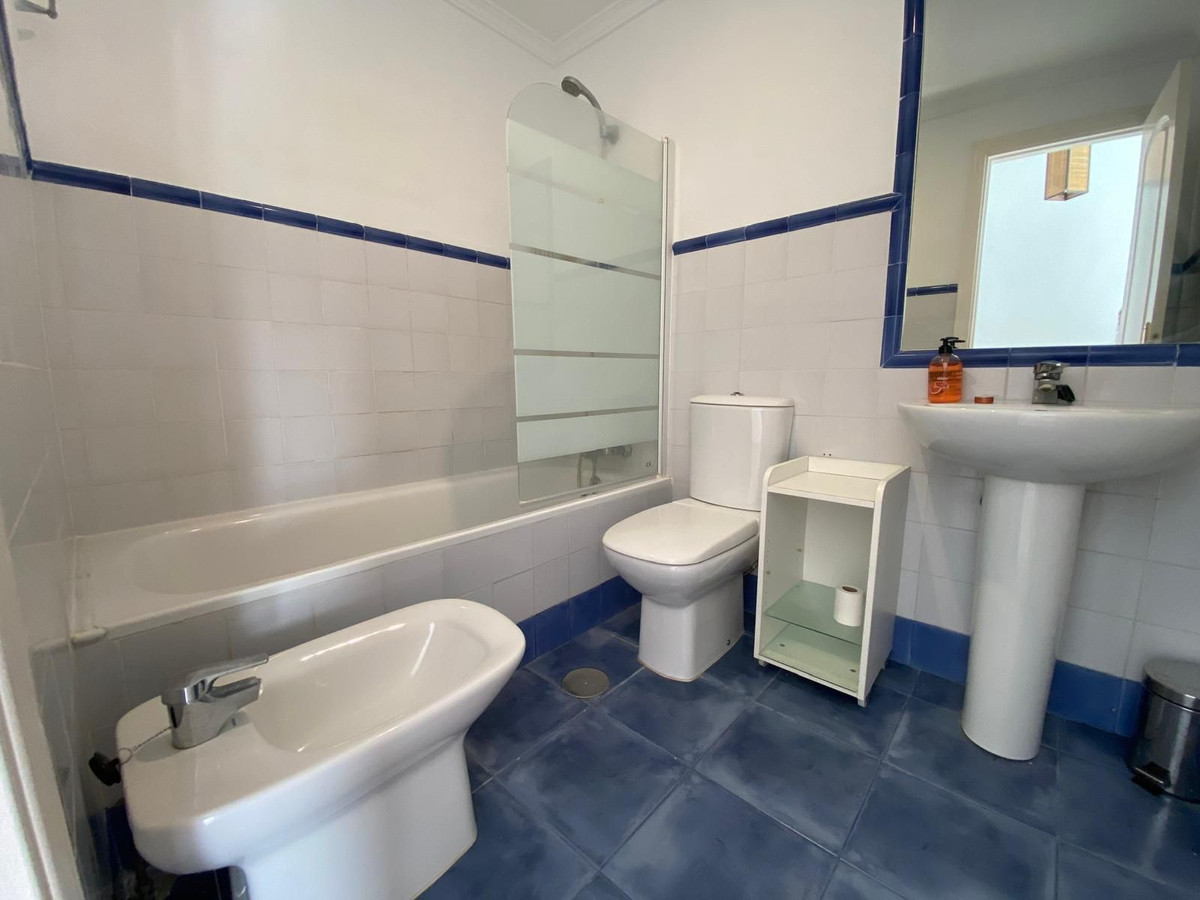 2 Bed Apartment for sale in Bel Air Costa Del Sol, Málaga, Spain