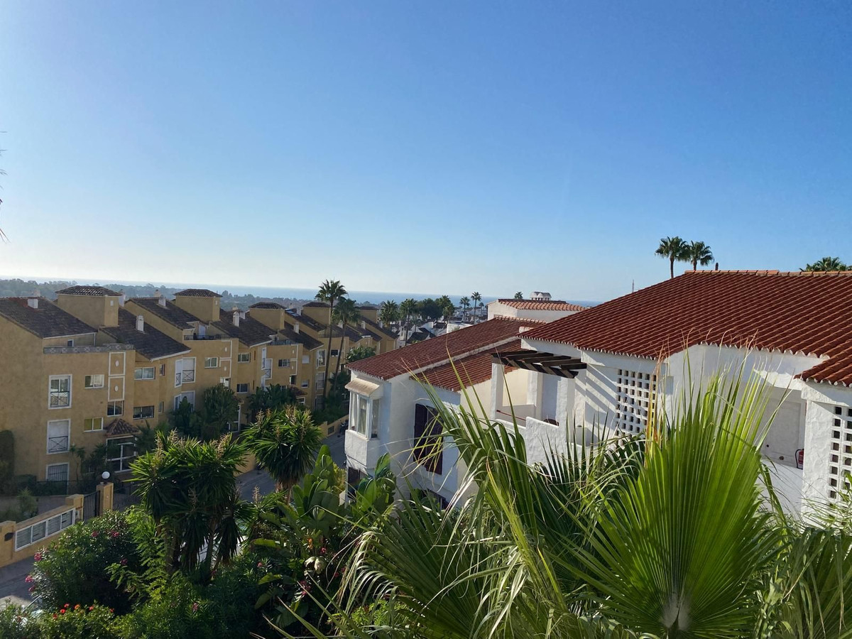 2 Bed Apartment for sale in Bel Air Costa Del Sol, Málaga, Spain