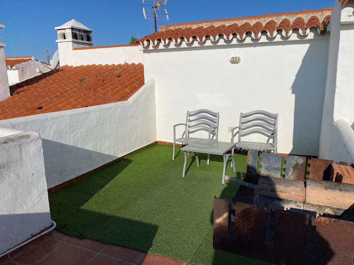2 Bed Apartment for sale in Bel Air Costa Del Sol, Málaga, Spain