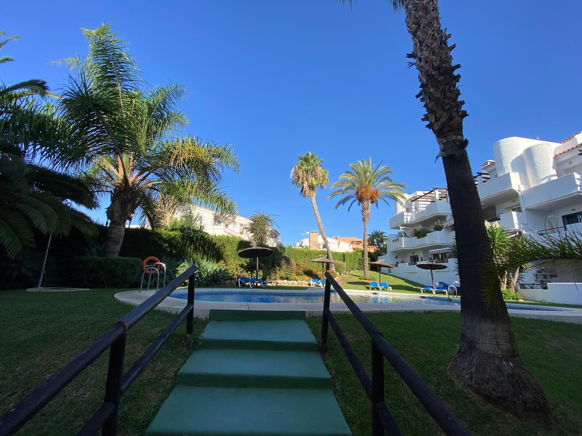 2 Bed Apartment for sale in Bel Air Costa Del Sol, Málaga, Spain