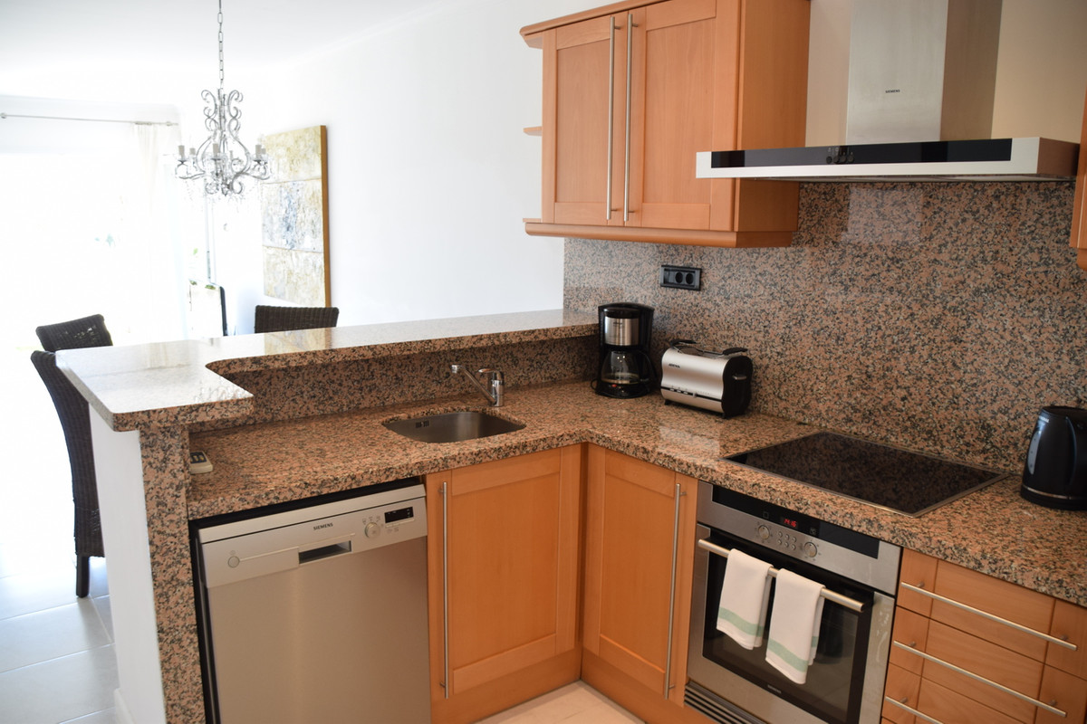 Se vende Apartamento Planta Baja de 2 dormitorios en Costa Blanca, Alicante, España