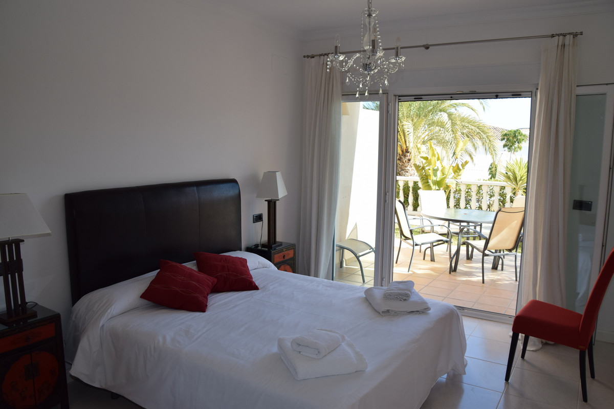 Se vende Apartamento Planta Baja de 2 dormitorios en Costa Blanca, Alicante, España