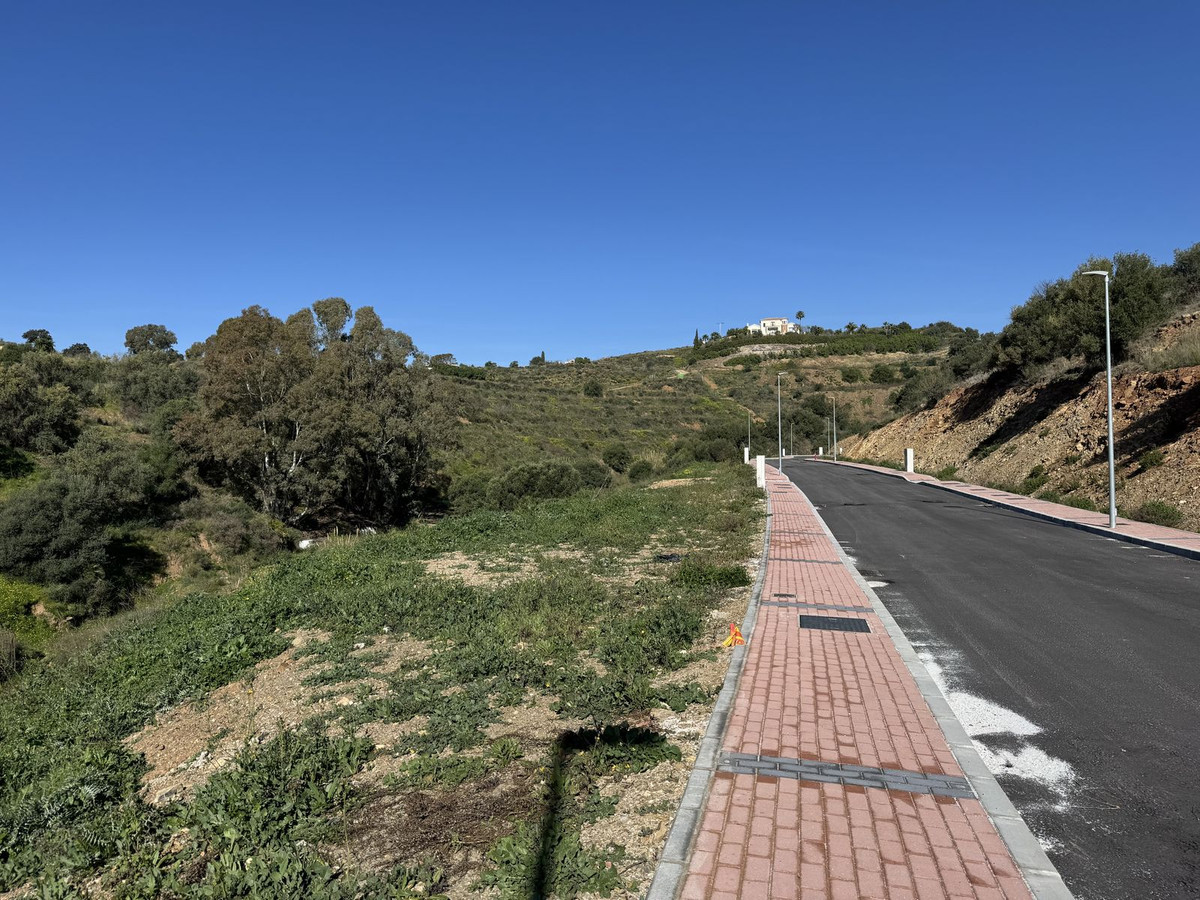 Se vende Terreno Urbano  en Costa Del Sol, Málaga, España
