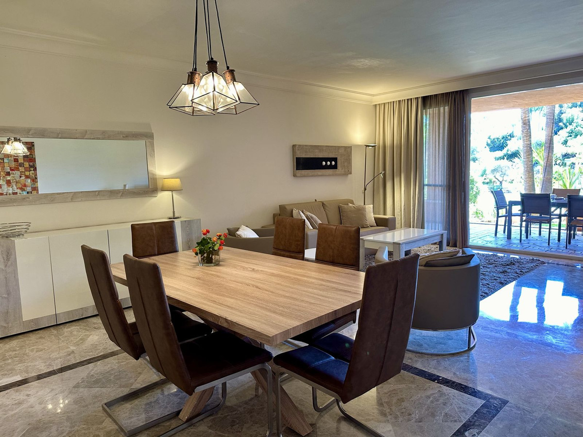 3 Bed Apartment for sale in Nueva Andalucía Costa Del Sol, Málaga, Spain