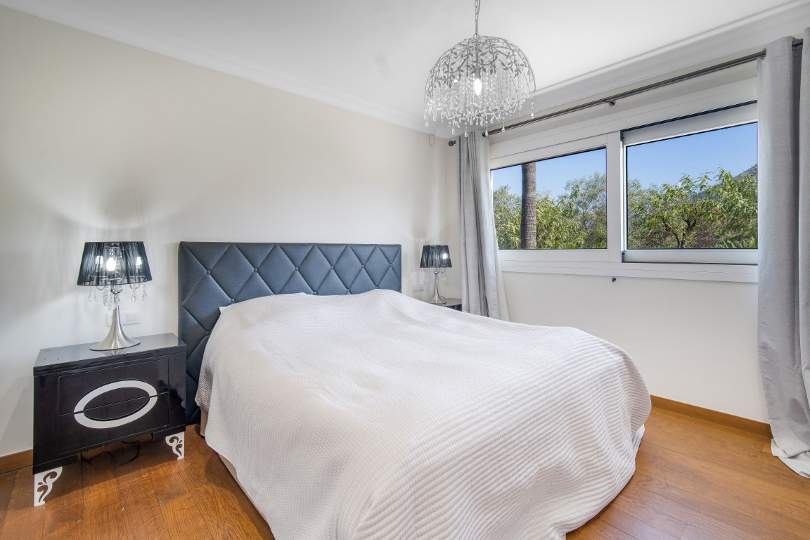 4 Bed Townhouse for sale in The Golden Mile Costa Del Sol, Málaga, Spain