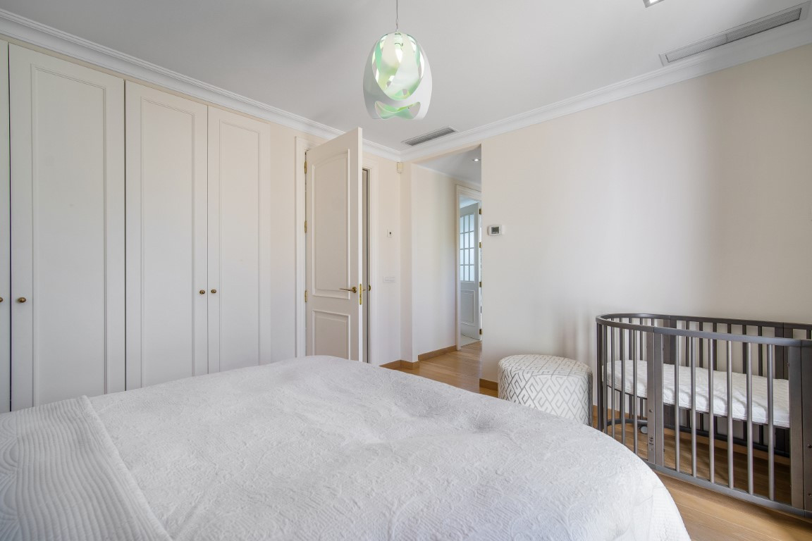 4 Bed Townhouse for sale in The Golden Mile Costa Del Sol, Málaga, Spain