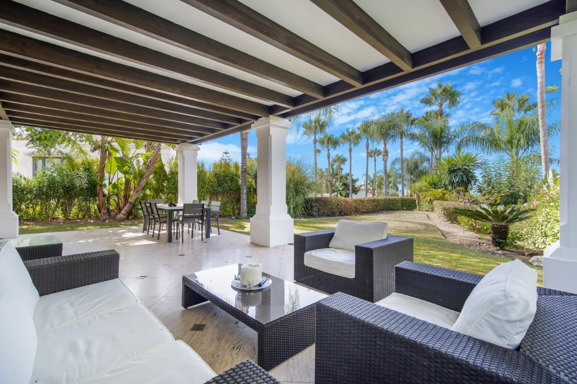 4 Bed Townhouse for sale in The Golden Mile Costa Del Sol, Málaga, Spain