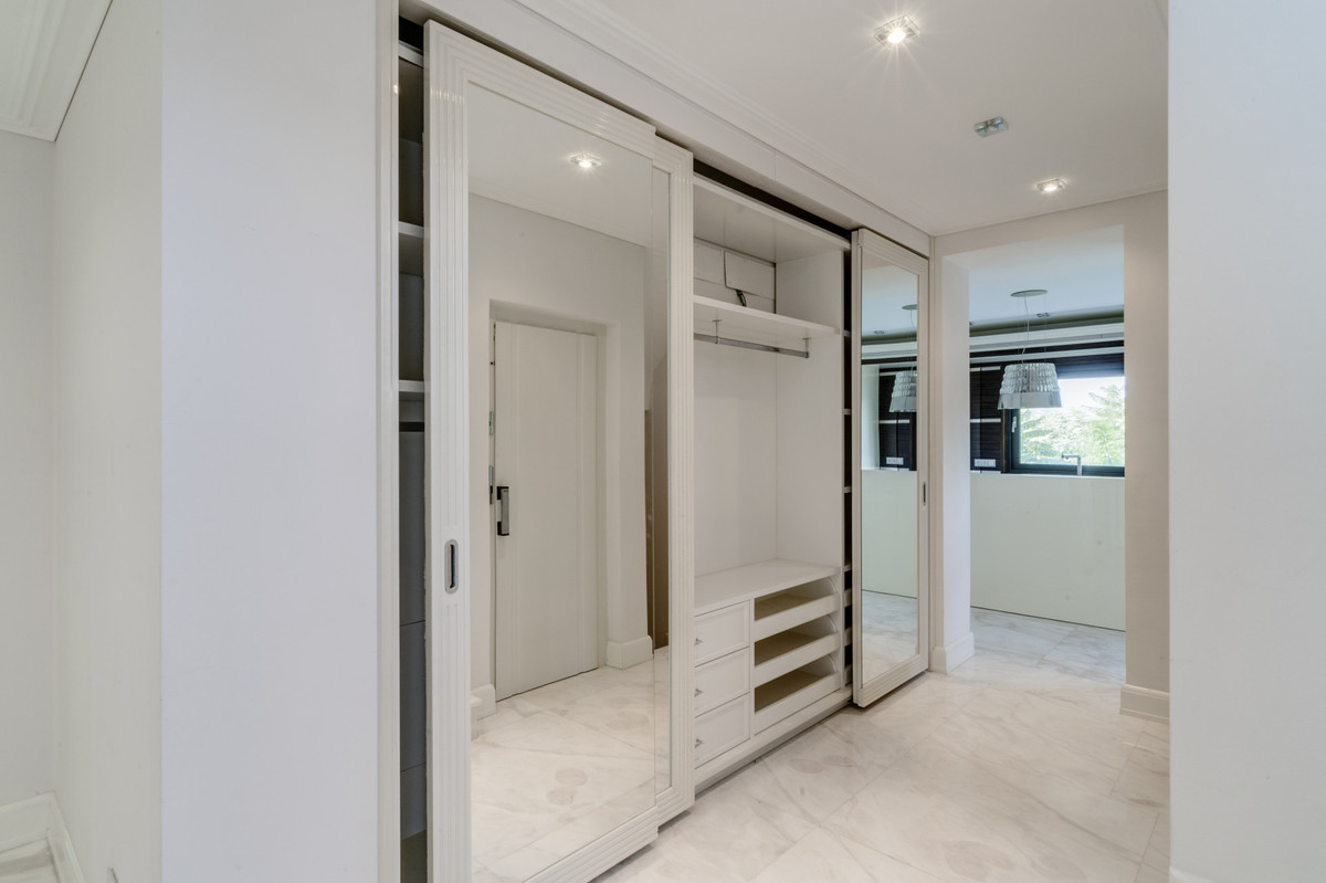 Se vende Villa - Chalet de 6 dormitorios en Costa Del Sol, Málaga, España