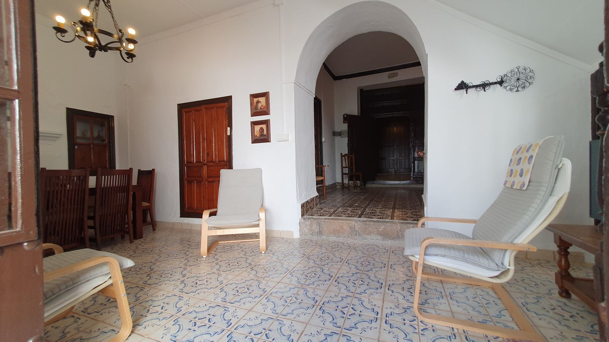 4 Bed Townhouse for sale in Ardales Costa Del Sol, Málaga, Spain