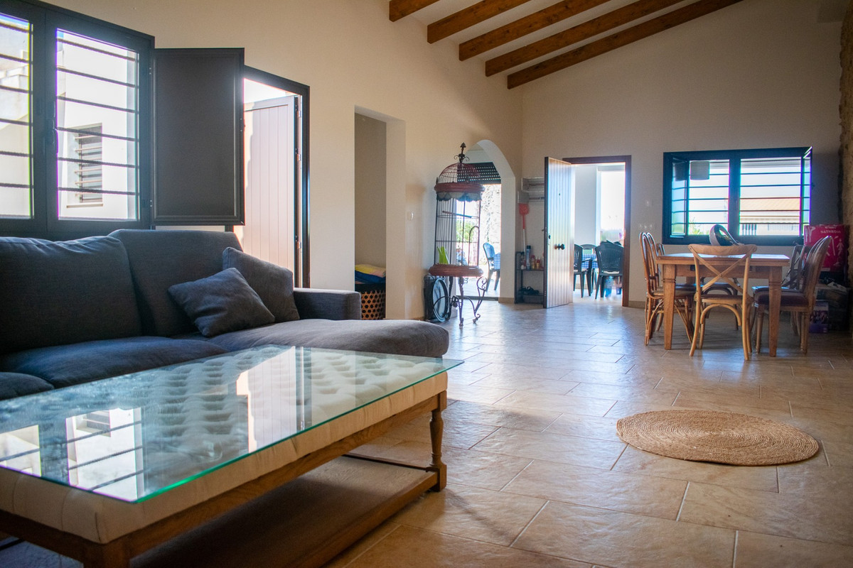 Se vende Villa - Chalet de 3 dormitorios en Costa Blanca, Alicante, España