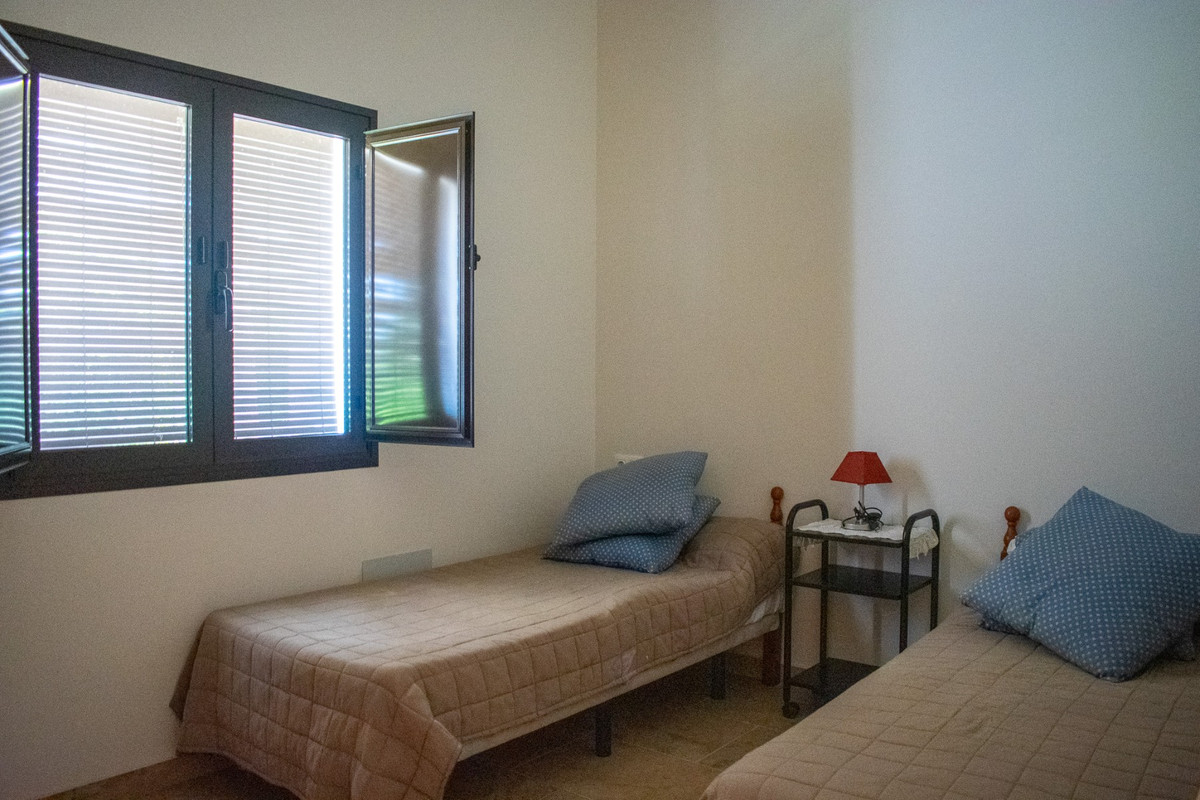 Se vende Villa - Chalet de 3 dormitorios en Costa Blanca, Alicante, España