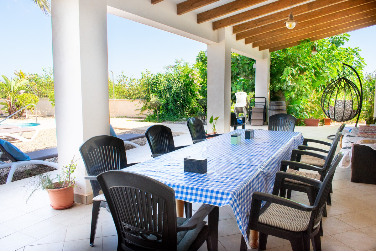 Se vende Villa - Chalet de 3 dormitorios en Costa Blanca, Alicante, España