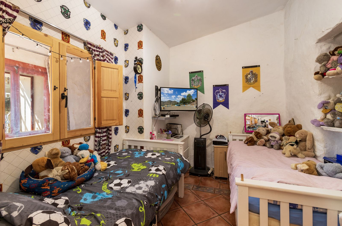 Se vende Finca - Cortijo de 4 dormitorios en Costa Del Sol, Málaga, España