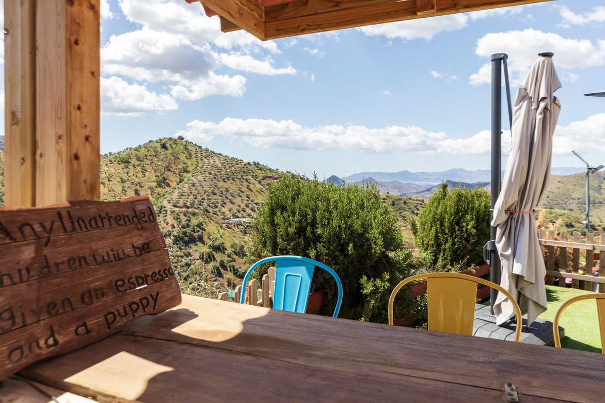 Se vende Finca - Cortijo de 4 dormitorios en Costa Del Sol, Málaga, España