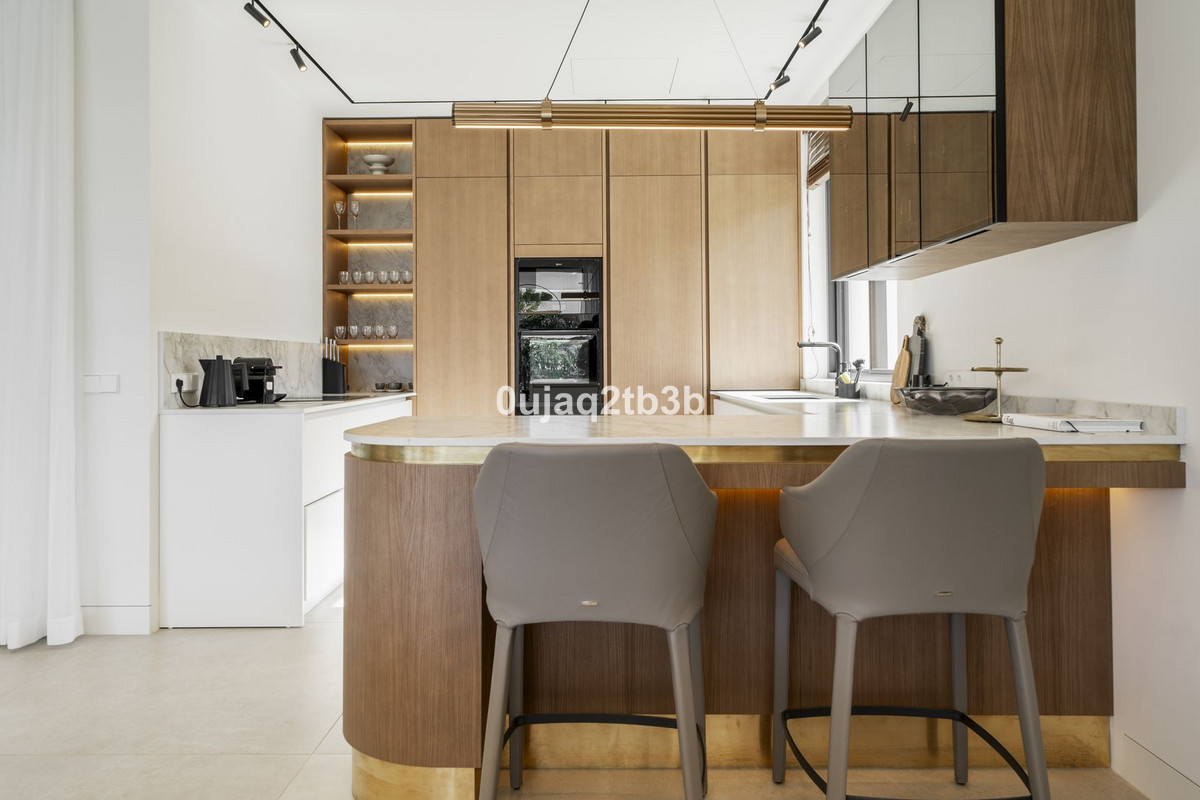 4 Bed Townhouse for sale in Nagüeles Costa Del Sol, Málaga, Spain