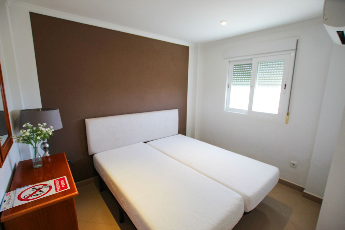 6 Bed Townhouse for sale in Calpe Costa Blanca, Alicante, Spain