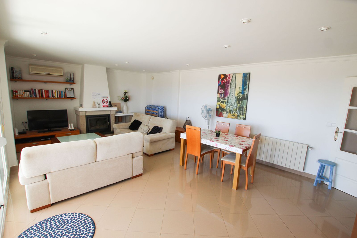 6 Bed Townhouse for sale in Calpe Costa Blanca, Alicante, Spain