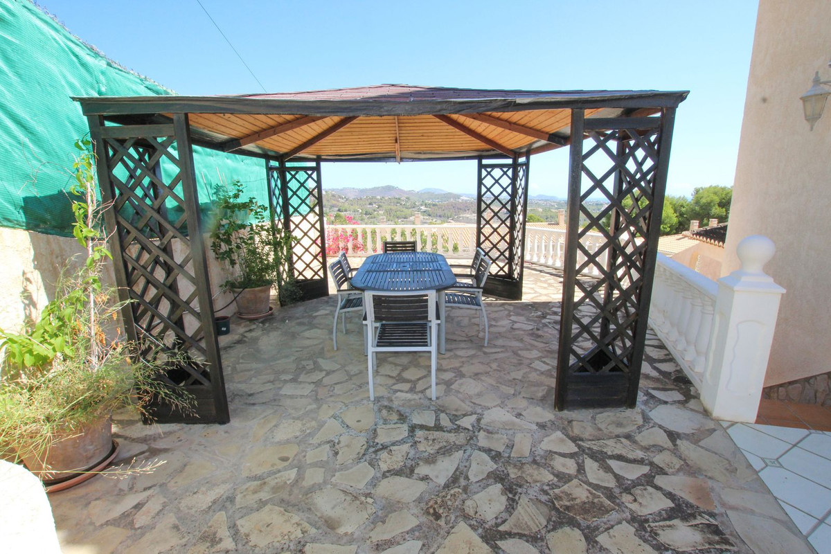 6 Bed Townhouse for sale in Calpe Costa Blanca, Alicante, Spain